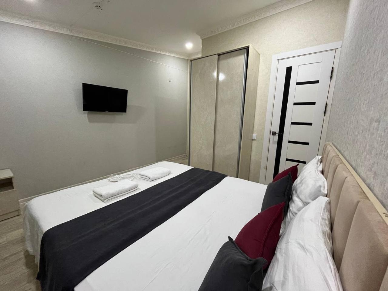 Fenix Hotel Tasjkent Eksteriør billede